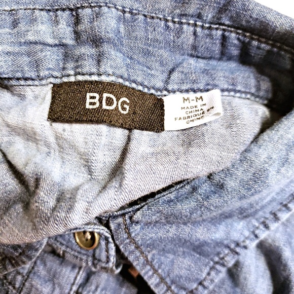 BDG Blue Jean Shirt With Spikes Size M - Picture 3 of 5
